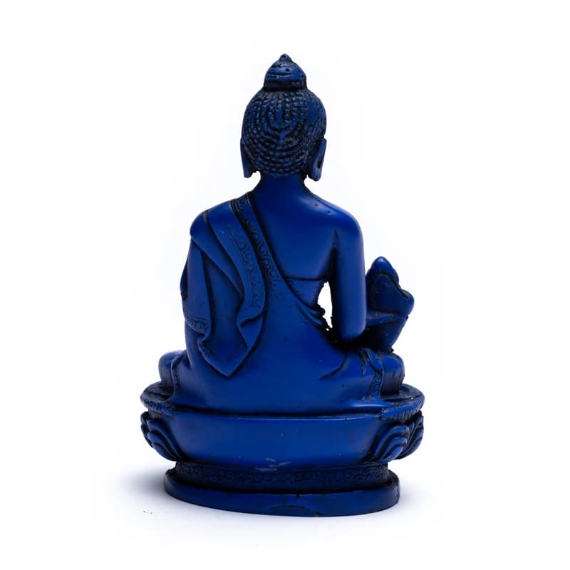 Bouddha 'Medecine', belle statuette de plâtre de couleur bleu sombre, avec les attributs typiques de ce Bouddha. 11 centimètres de hauteur - 195 grammes. Ultra résistant, parfait au milieu de lapis lazuli !