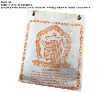 Encens original de chez 'Gangchen', en poudre*, sachet de 40 grammes, préparé par des moines dans la région de l'Himalaya selon une recette traditionnelle.  Ingrédients 100% naturels !!