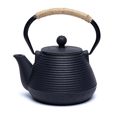 Théière émaillé en fonte, 'Tetsubin' et 'Tetsukyusu' de style traditionnel avec accessoires - 0,6, 1 ou 1,2 Litres. Options : tasses, chauffe-théière, assiette, porte couvercle... Parfait !