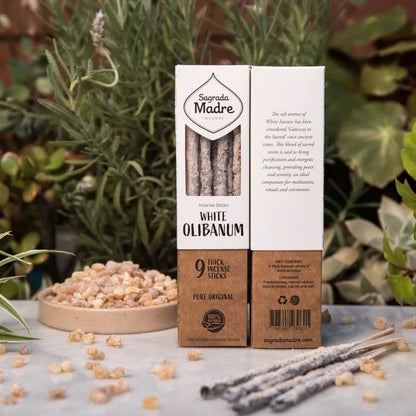 L'encens "Sagrada Madre", aux herbes Lavande naturelle ou avec Oliban, combine les propriétés apaisantes de la lavande et les qualités purifiantes de l’oliban. Utilisés depuis l’Antiquité dans les rituels, idéal pour votre espace, parfait !