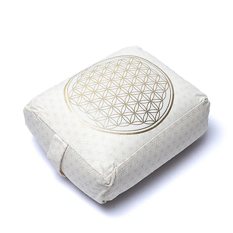 Sélection de 4 sets de coussins/ bolsters de méditation et de yoga, couleur blanc/doré, avec motif de la fleur de vie, en coton biologique (OCS). Fait en Inde par Yogi & Yogini !