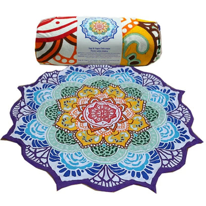 Toile de coton colorée en forme de mandala de 1,50 mètres de diamètre. Elle peut être utilisée comme serviette de plage ou comme couverture de pique-nique.