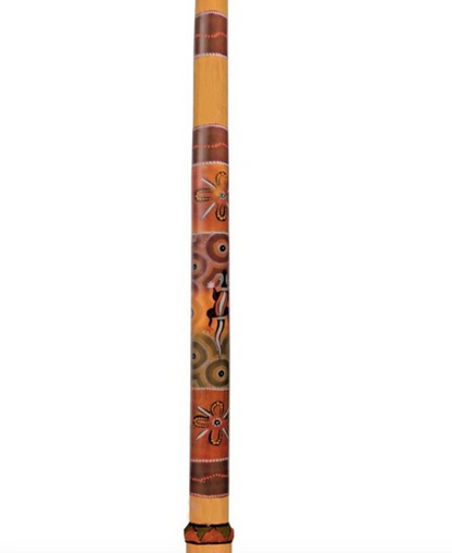 Didgeridoo en bambou avec décoration authentique. Modèle à coulisse/ téléscopique afin de régler la note, taille 1,20 m - 0,85 kgs. Parfait pour les voyages, très léger !