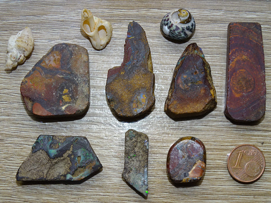 Opale Boulder d'Australie, spècimens au choix. L' opale est fascinante et envoutante ! Le must en matière de pierres, Parfait !