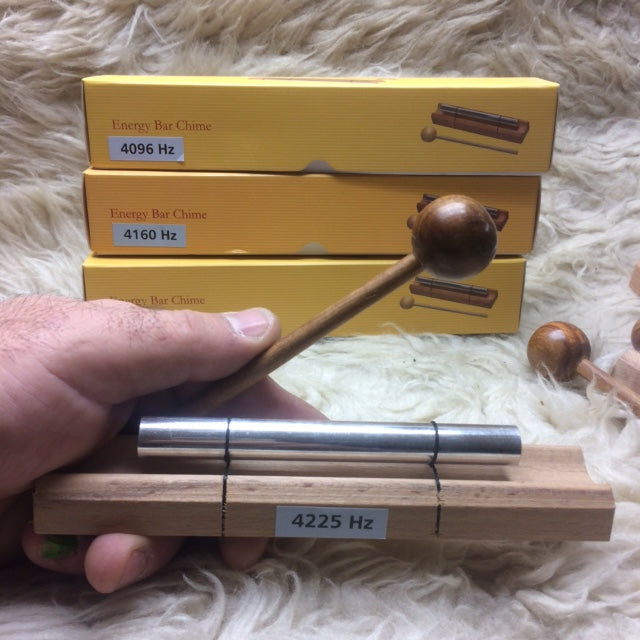 Sélection d'energy chimes/ barres sonores, set de 3 barres 'Sons des 3 anges' ! 16x4x4 cm, vendu avec maillet. Parfait pour la Méditation, soins, bains de sons..