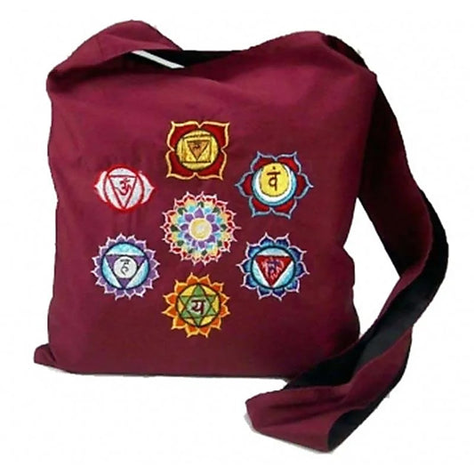 Sac de moine/Lama bordeaux avec broderies des 7 Chakras, fait au Népal 100% coton. Avec bandoulière, pratique et léger !