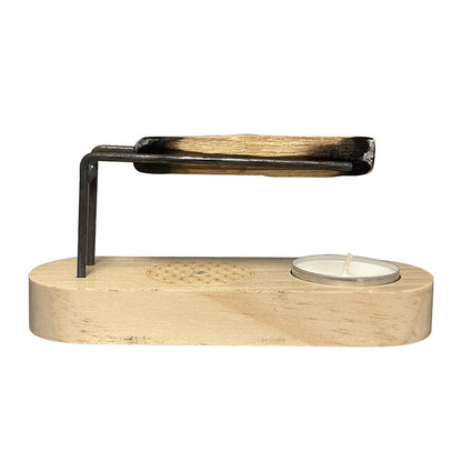 Porte-encens en bois pour bâton de Palo santo, de 15x2 centimètres, décorés de la Fleur de vie gravée. Superbe et pratique pièce !