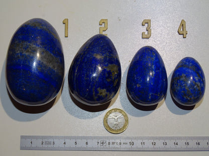 Sélection d'oeuf en lapis lazuli, de grammes,  4,3 à 7,5 centimètres de diamètre. Très belle qualité, parfait pour la lithothérapie, collection, exposition... !