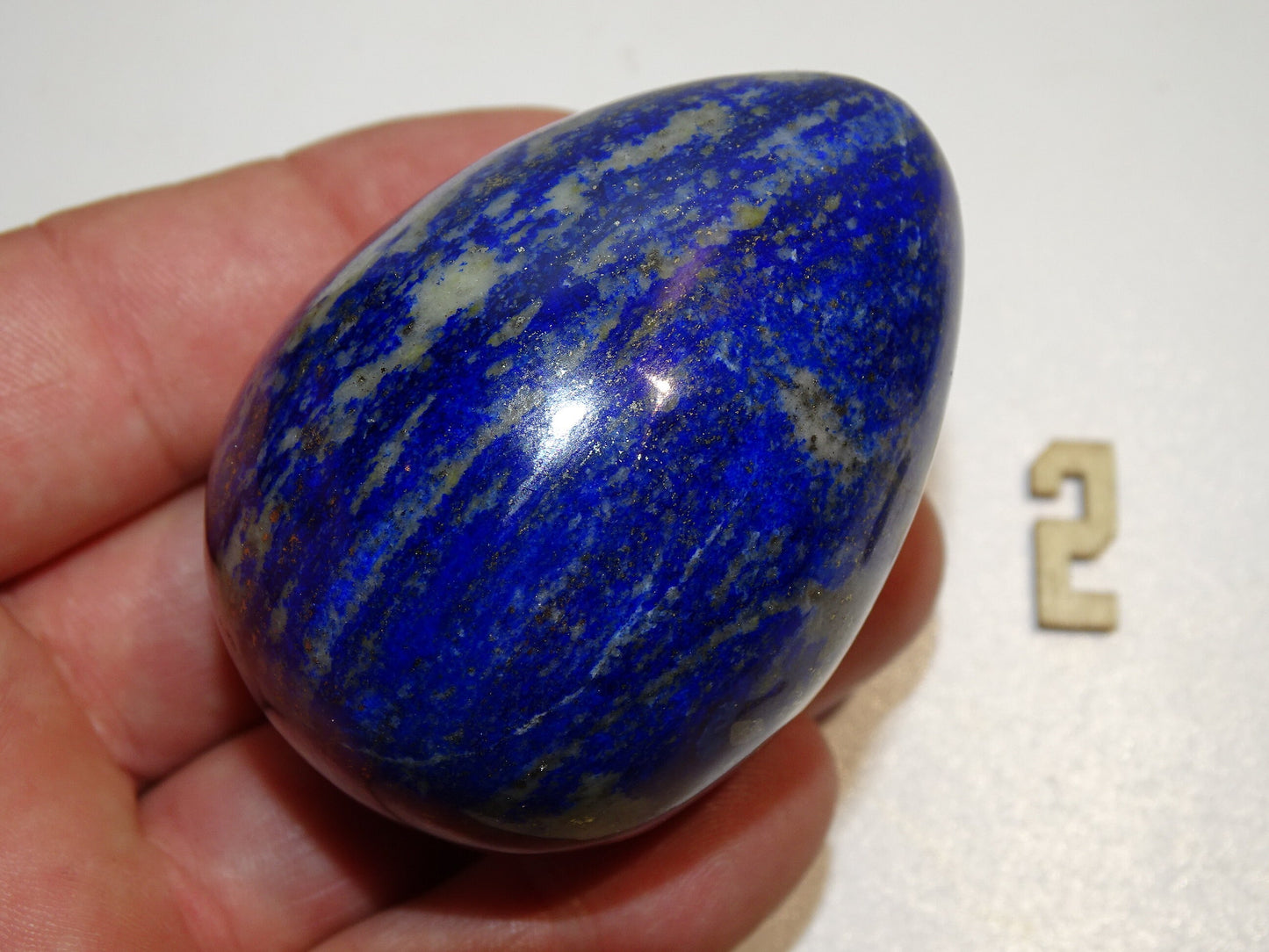 Sélection d'oeuf en lapis lazuli, de grammes,  4,3 à 7,5 centimètres de diamètre. Très belle qualité, parfait pour la lithothérapie, collection, exposition... !