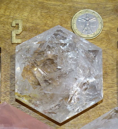 Sélection de sceaux de Salomon en cristal de roche (quartz), très belle qualité, taillés à la main à Madagascar, un symbole rare !