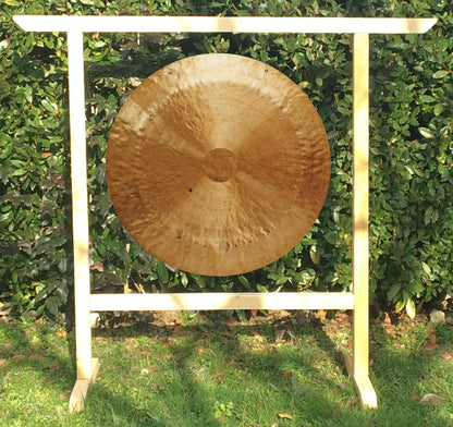 Supports en bois, pour gong ou tambour de 30 jusqu'à 100 cm. 3 modèles au choix, 2 finitions 'mate' ou 'brillante'. ± sur mesure de 30 à 100 centimètres* - Poids !: ± 3 à 8 kg.